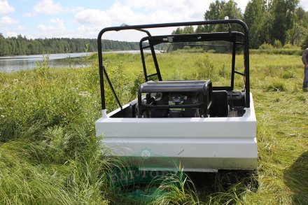 Вездеход Pelec Cruiser 690 Вездеход Pelec Cruiser 690