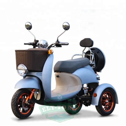 Электроскутер Vespa Lux 60v 20Ah 1000W Электроскутер Vespa Lux 60v 20Ah 1000W