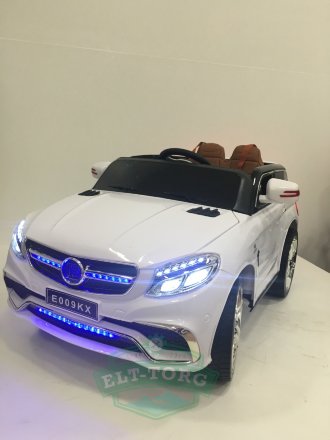 Электромобиль RiverToys Mercedes E009KX-WHITE Электромобиль RiverToys Mercedes E009KX-WHITE