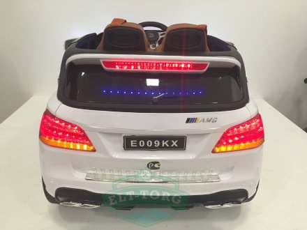 Электромобиль RiverToys Mercedes E009KX-WHITE Электромобиль RiverToys Mercedes E009KX-WHITE